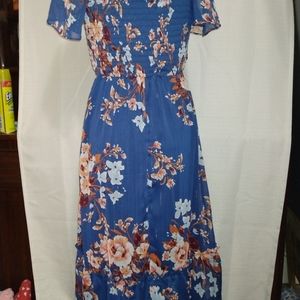 Women's dress